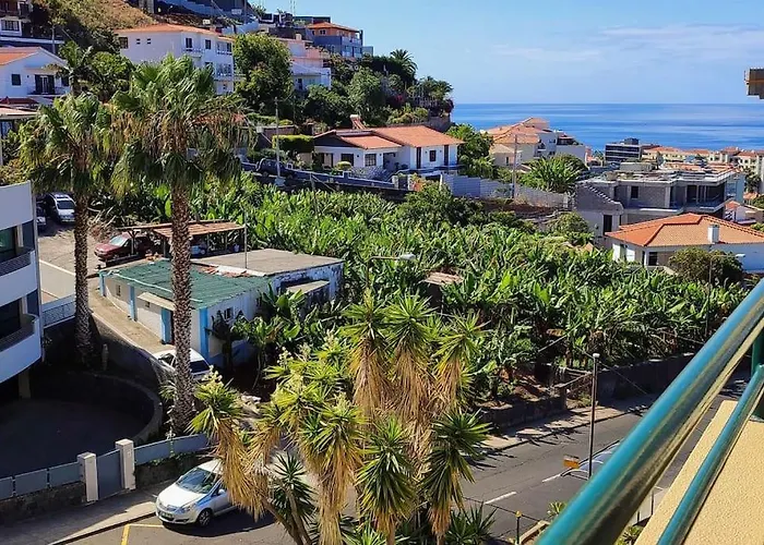 Jardim Sol * 丰沙尔